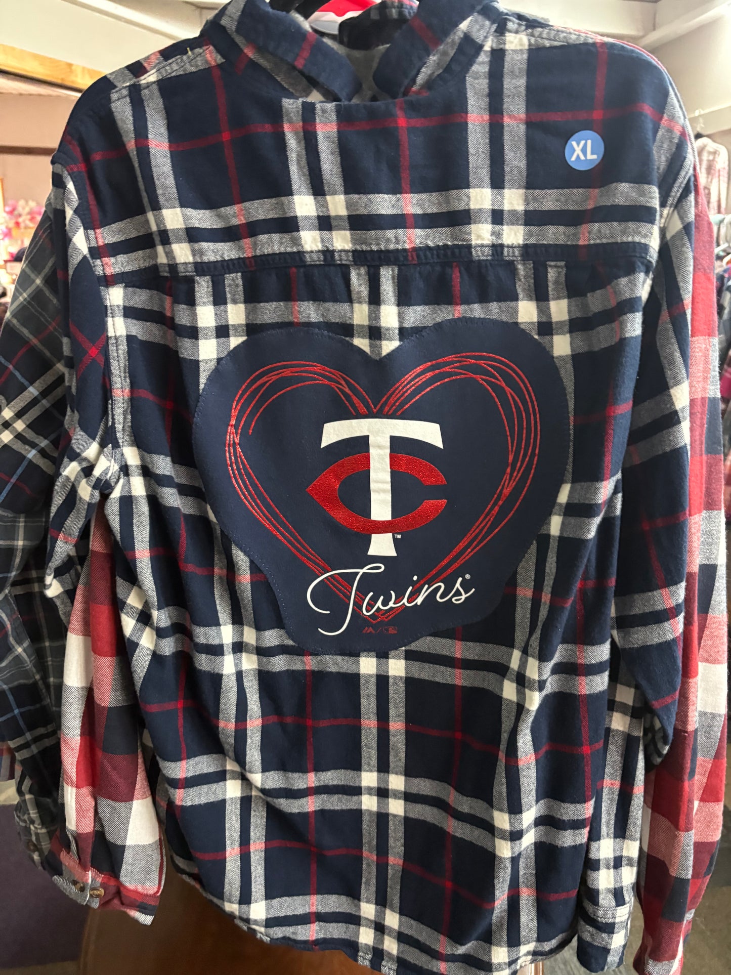 MN Twins TC Heart Flannel XL