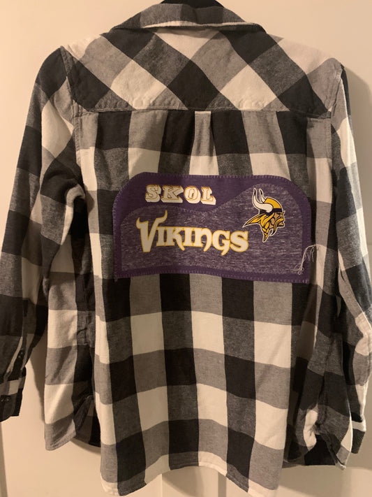 Women's Vintage Flannel - SKOL Vikings on White and Grey