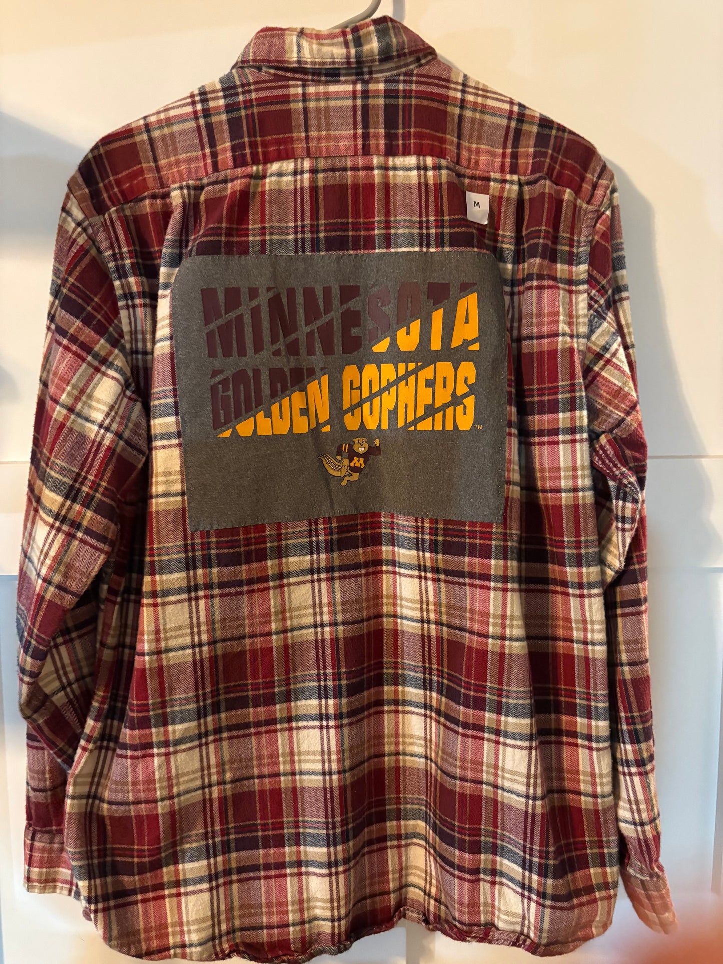 University of Minnesota Gophers Yellow XL