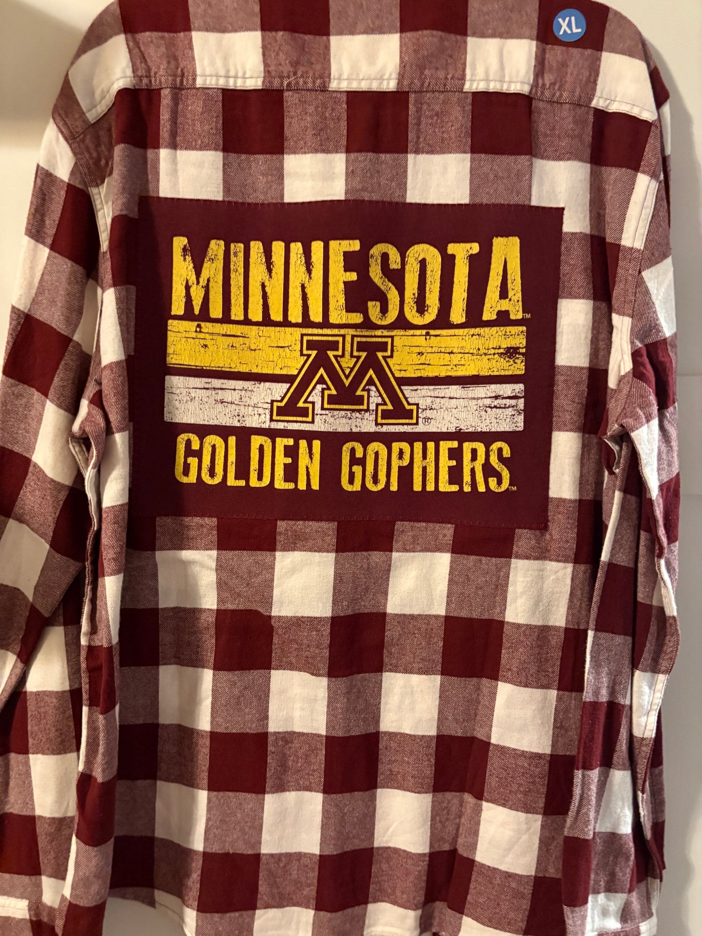 University of Minnesota Gophers Yellow XL