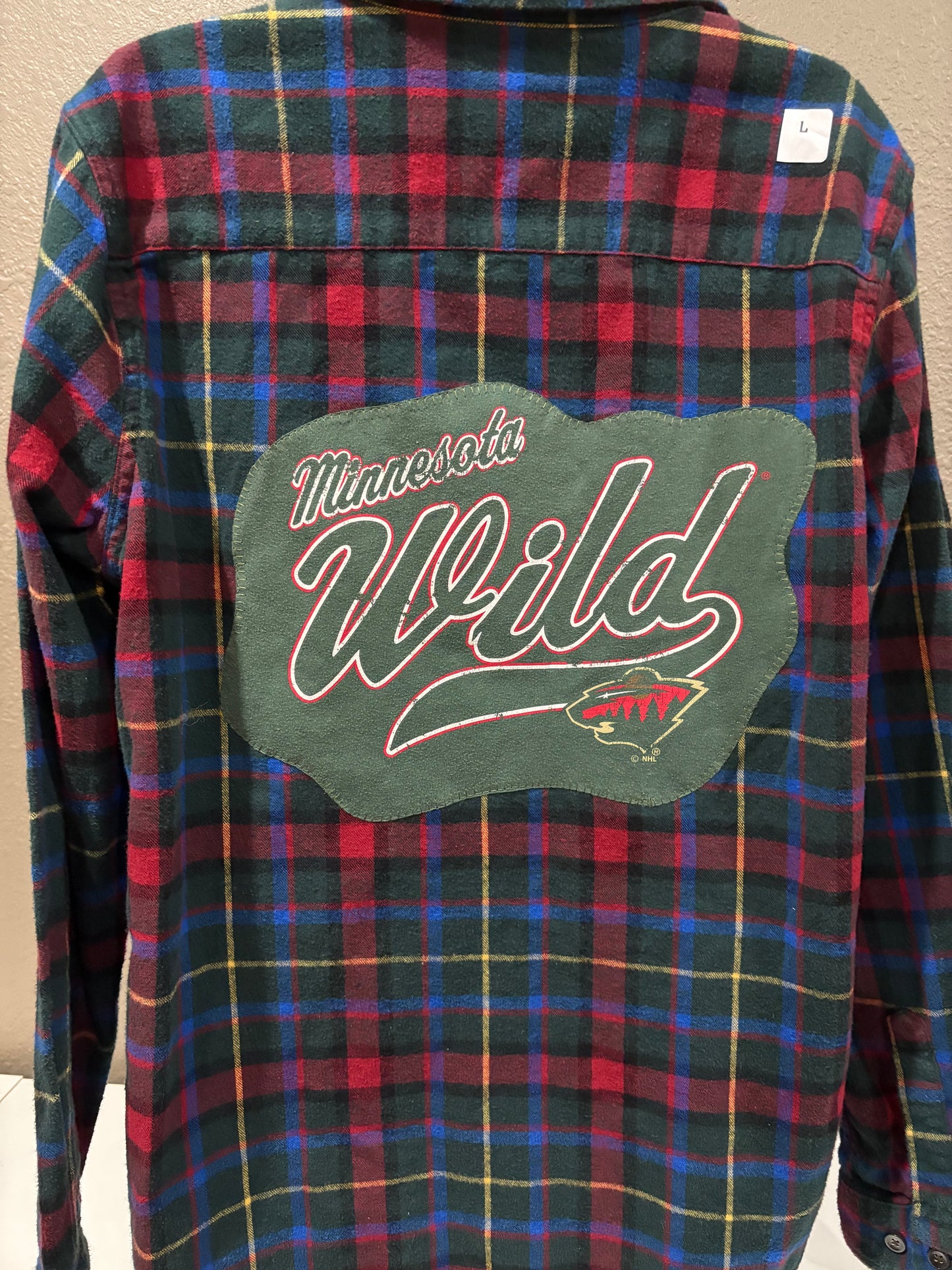 Wild hockey green large