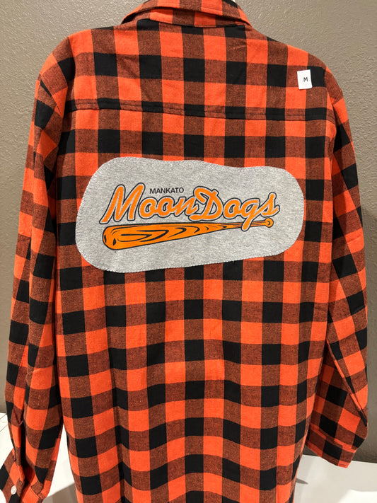 Mankato Moondogs bat flannel medium