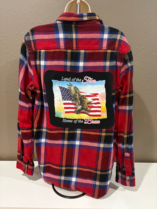 Born Free American Flag Flannel Large