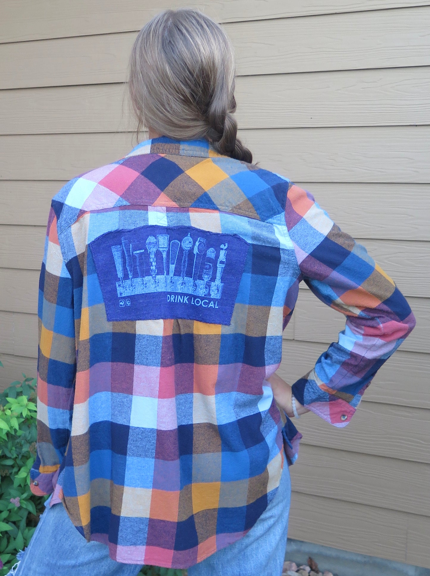 Women's vintage Flannel - Drink Local